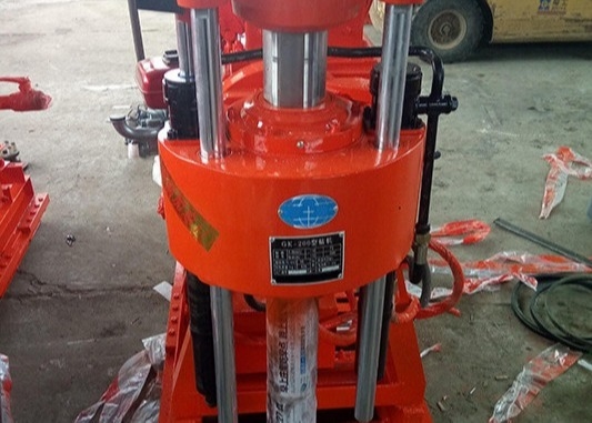Perforadora portátil de la prueba de GK 200 para la exploración geológica con el diámetro de 295m m