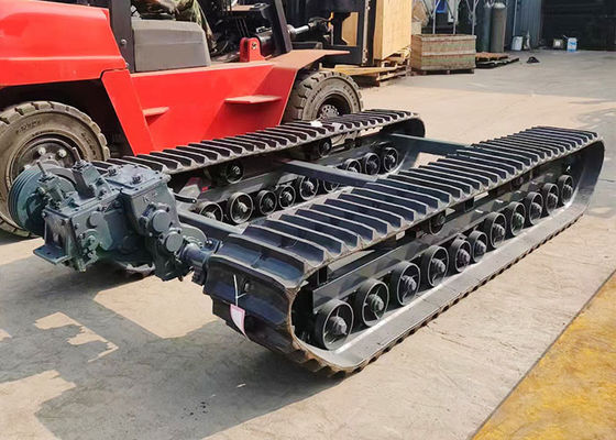 20 MT Capacidad Chasis de goma con motor diésel para maquinaria industrial