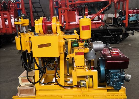 Máquina de perforación geológica amarilla de 100 metros con motor diesel / varilla de perforación de 42 mm